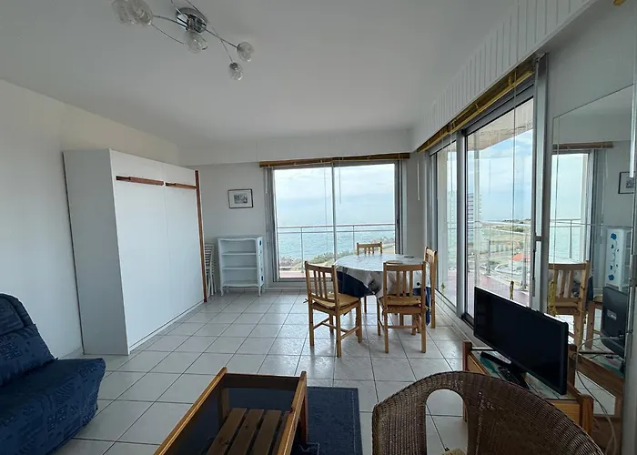 公寓 Avec Vue Et Balcon, 10eme Etage - Fr-1-197-630 莱萨布勒-多洛讷