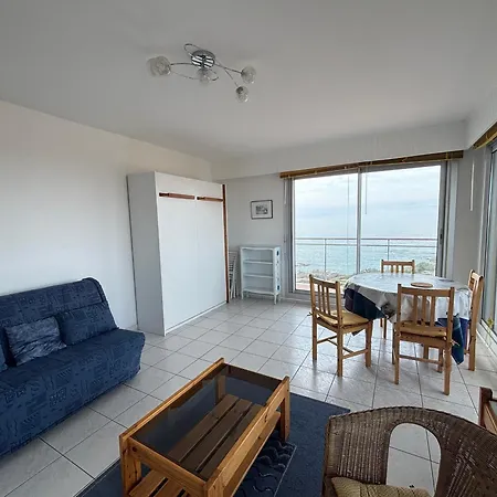 Avec Vue Et Balcon, 10eme Etage
